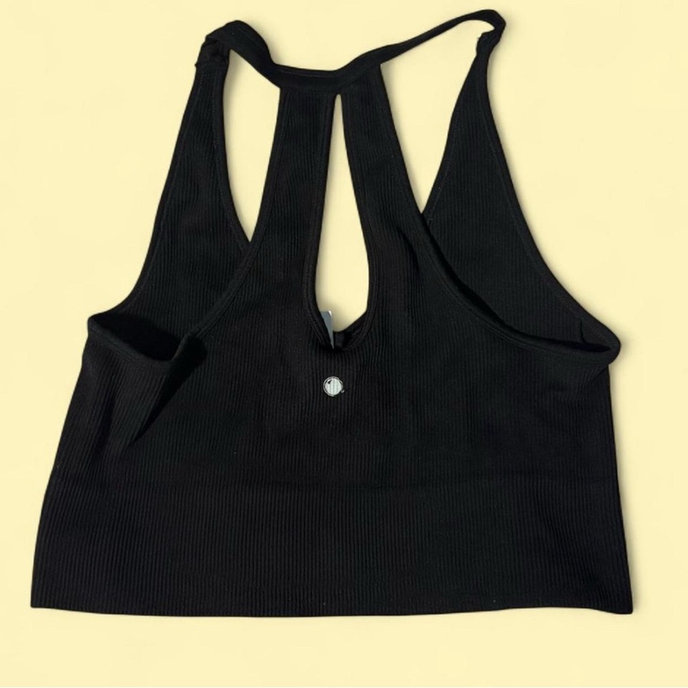Black Ribbed Sports Bra - Picture 2 of 3